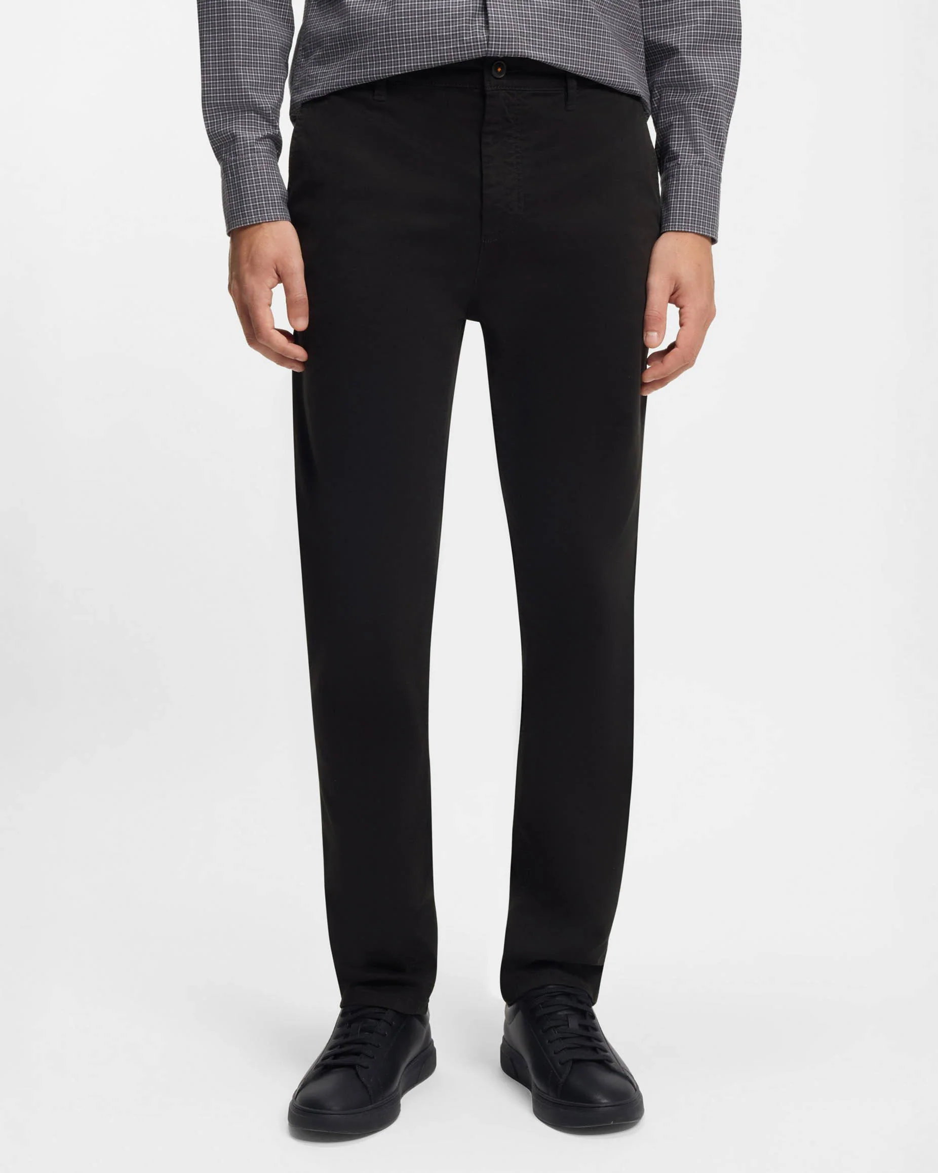BOSS Orange Mens Tapered-Fit Chinos in Stretch-Cotton Satin - Black 001