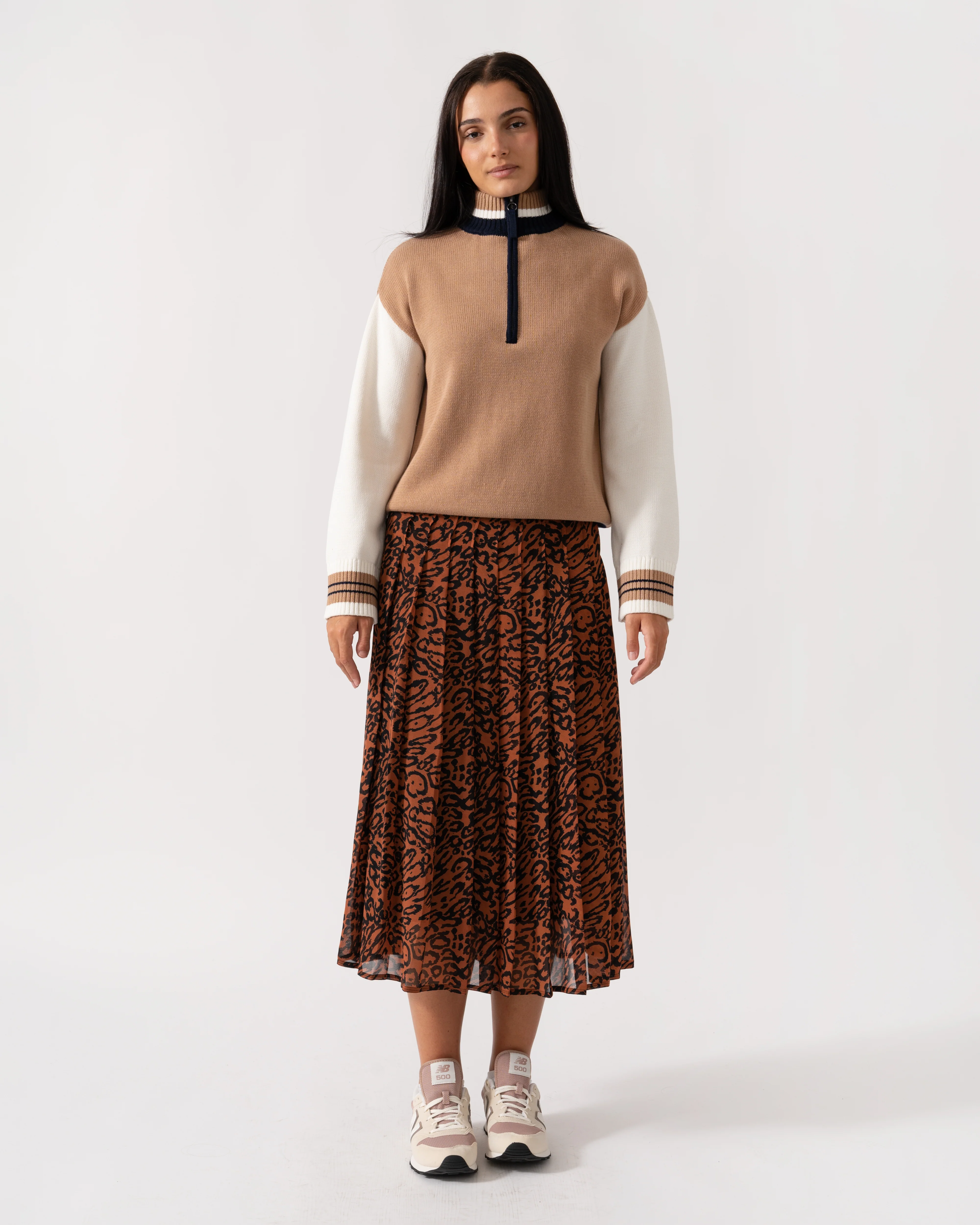Calvin Klein Leopard Georgette Pleated Womens Skirt